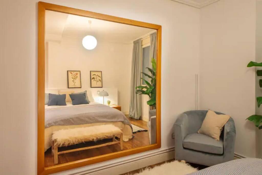 Exclusivo Apartamento En El Casco Viejo Бильбао Экстерьер фото