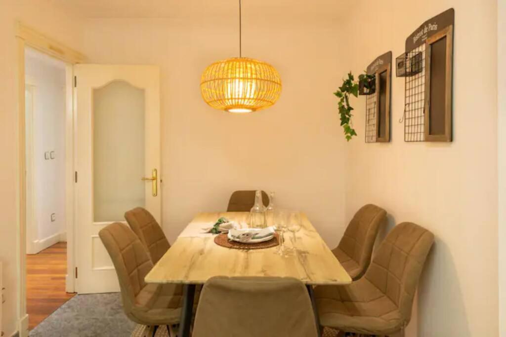 Exclusivo Apartamento En El Casco Viejo Бильбао Экстерьер фото